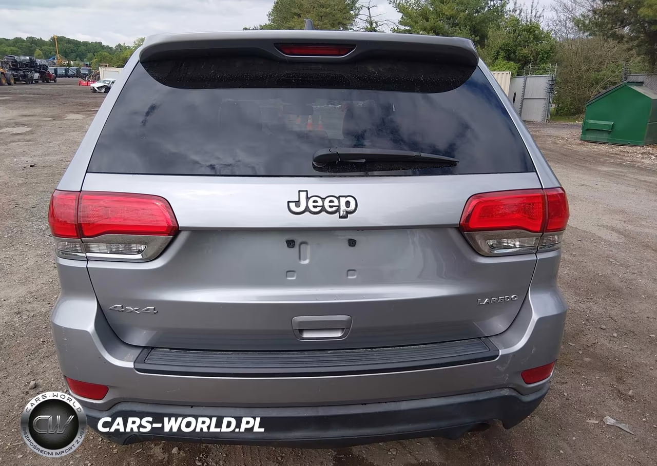 2016 Jeep Grand Cherokee Laredo VIN:1C4RJFAG8GC363755 - 17
