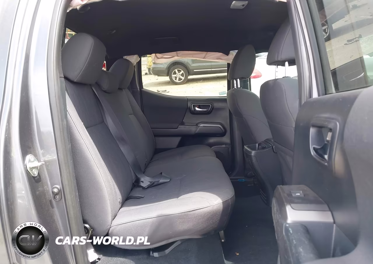 2017 Toyota Tacoma Trd Sport VIN:5TFCZ5AN0HX114173 - 8