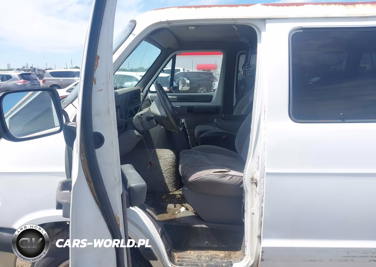 1996 Dodge Ram Wagon B3500 VIN:2B5WB35Z1TK113982 - 13