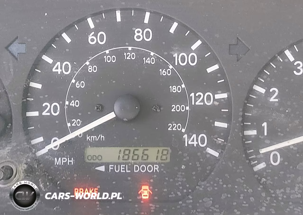 2000 Toyota Camry Le VIN:JT2BG22K3Y0470526 - 15