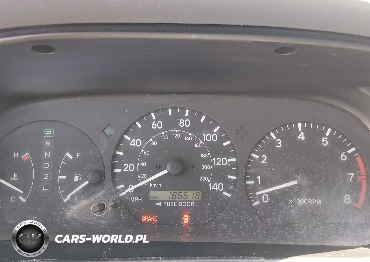 2000 Toyota Camry Le VIN:JT2BG22K3Y0470526 - 7