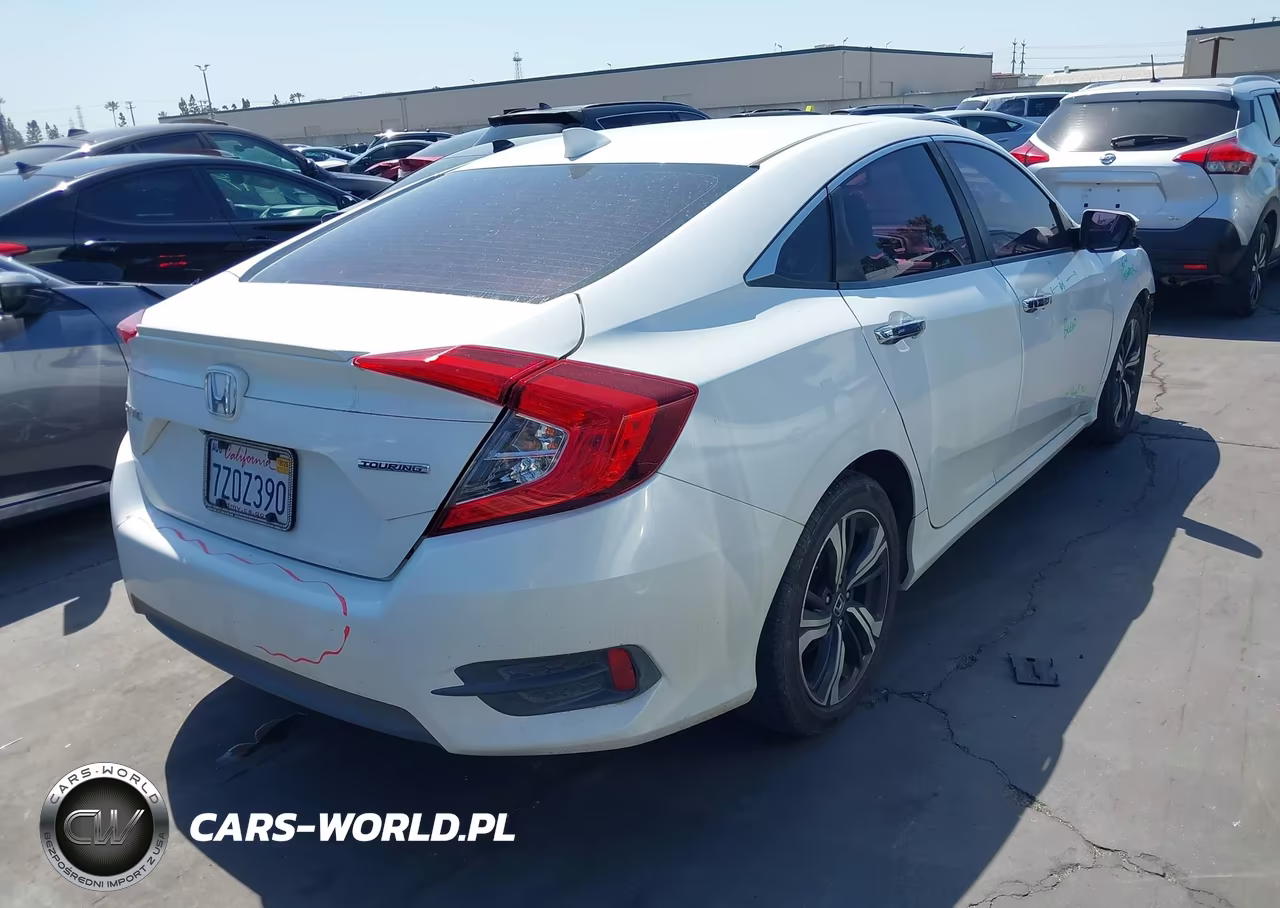 2017 Honda Civic Touring VIN:2HGFC1F90HH646788 - 4