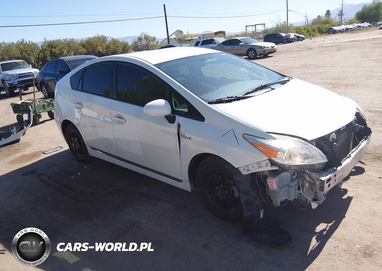 2014 Toyota Prius Three