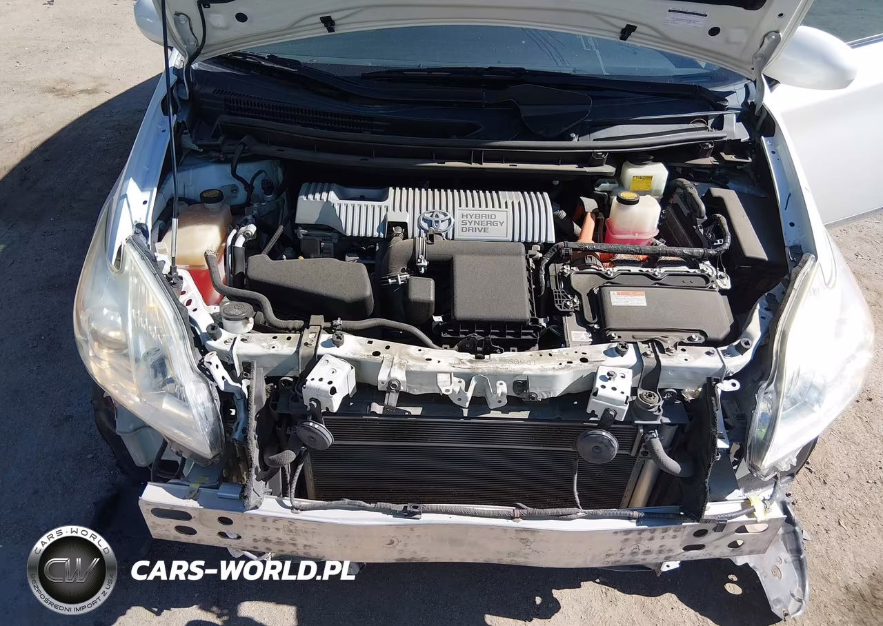 2014 Toyota Prius Three VIN:JTDKN3DU8E1810034 - 10