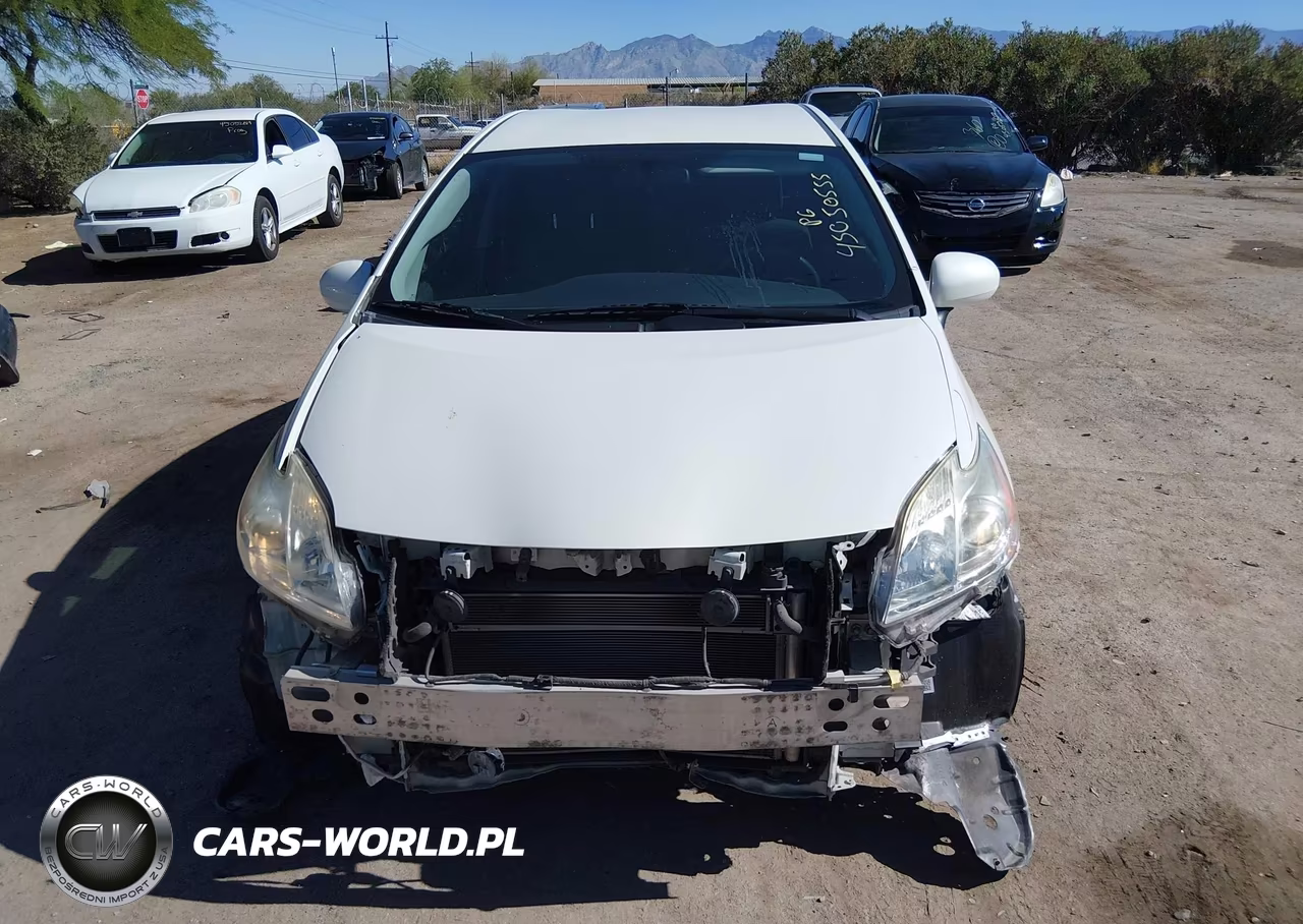2014 Toyota Prius Three VIN:JTDKN3DU8E1810034 - 12