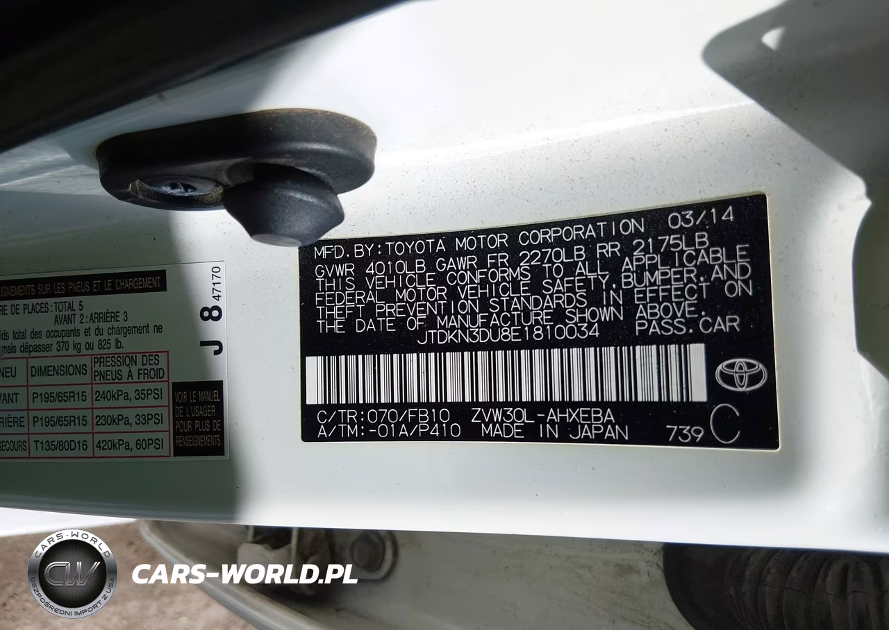 2014 Toyota Prius Three VIN:JTDKN3DU8E1810034 - 9