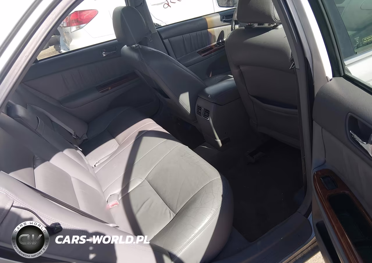 2003 Toyota Camry Xle VIN:4T1BE30K73U718974 - 8