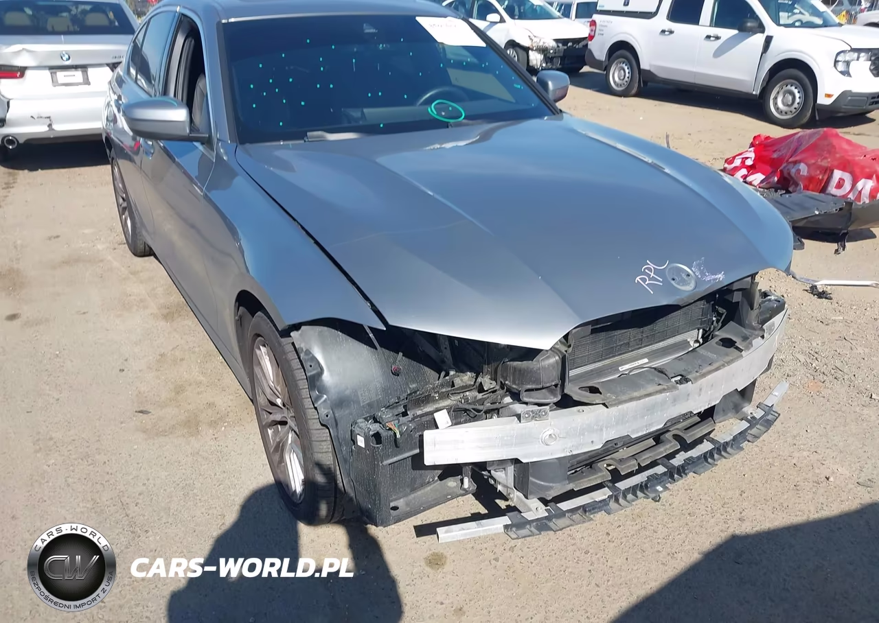 2024 BMW 330I xDrive – zdjęcie 1 z 16