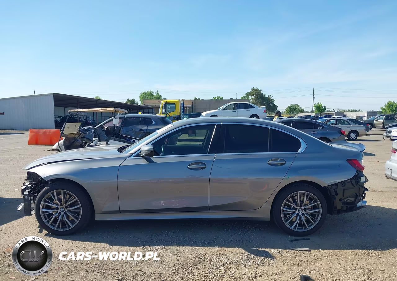 2024 BMW 330I xDrive VIN:3MW89FF06R8E08120 - 14
