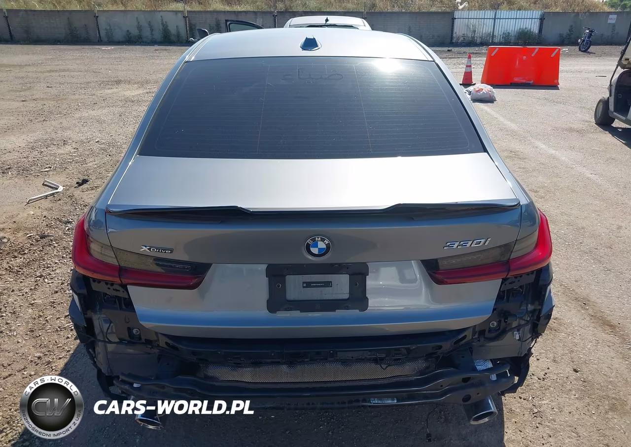 2024 BMW 330I xDrive VIN:3MW89FF06R8E08120 - 16