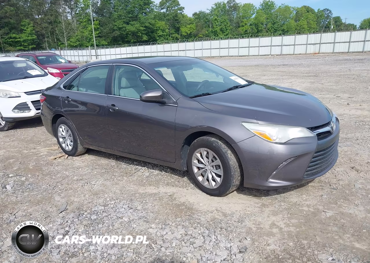 2015 Toyota Camry Le