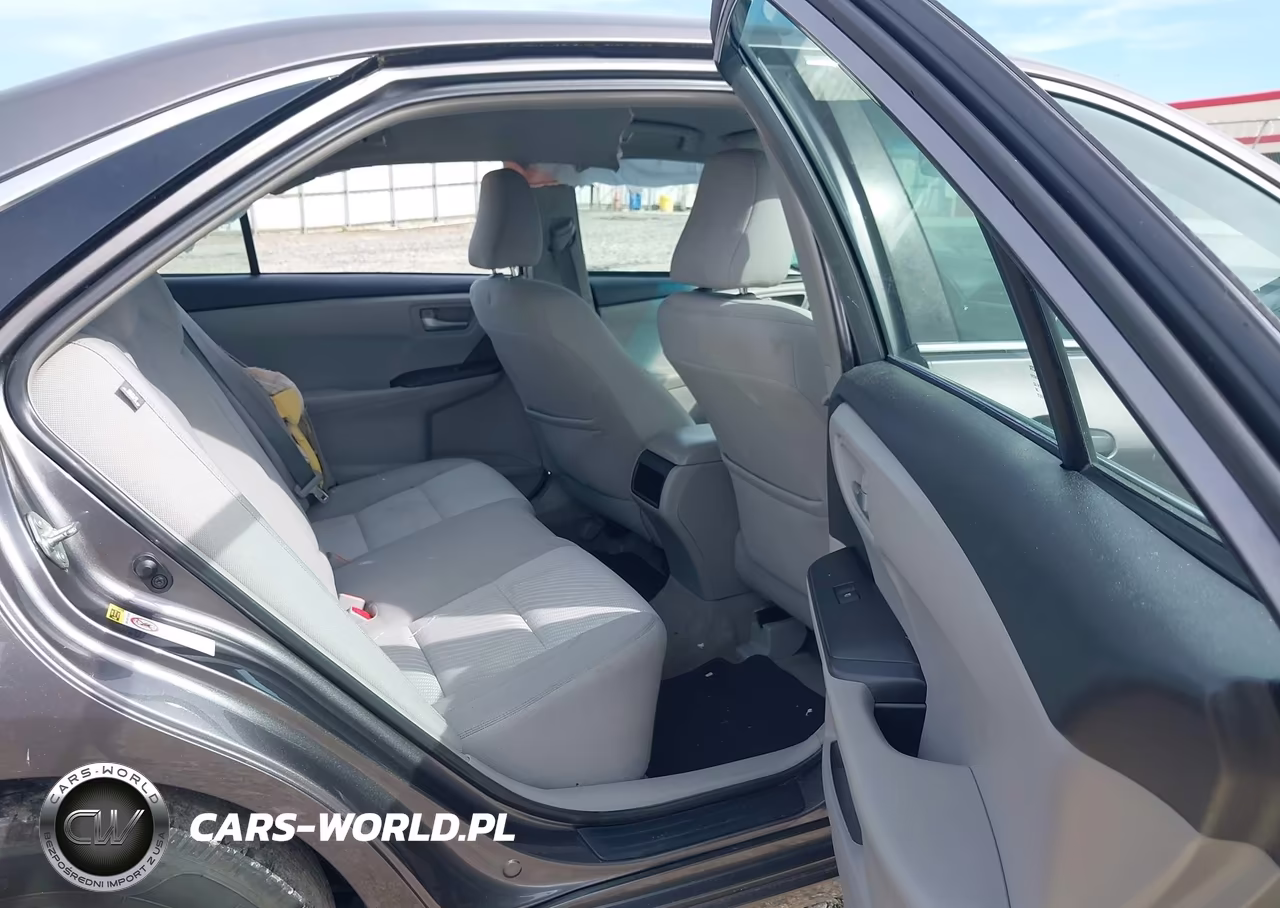 2015 Toyota Camry Le VIN:4T1BF1FK4FU941664 - 8