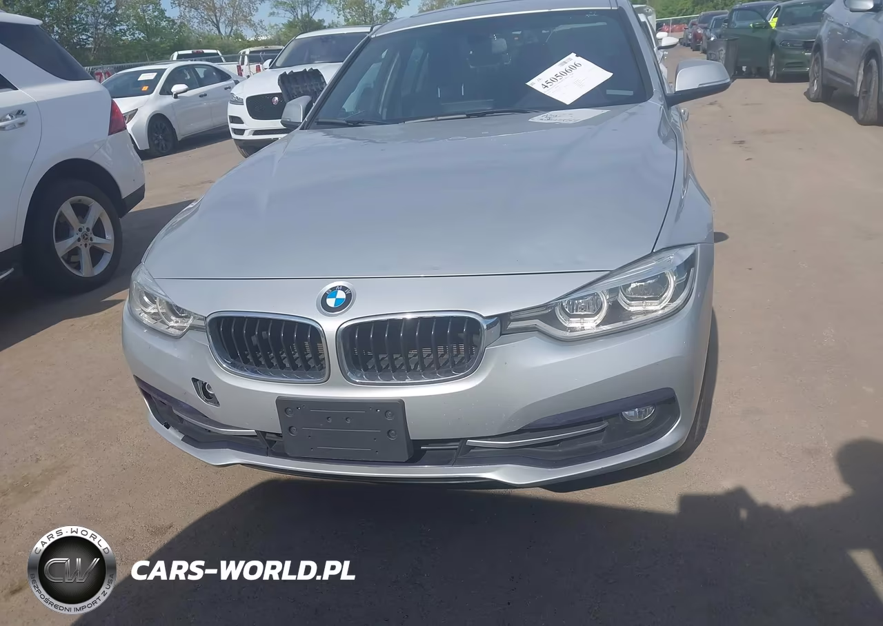 2018 BMW 330I xDrive VIN:WBA8D9G53JNU72255 - 12