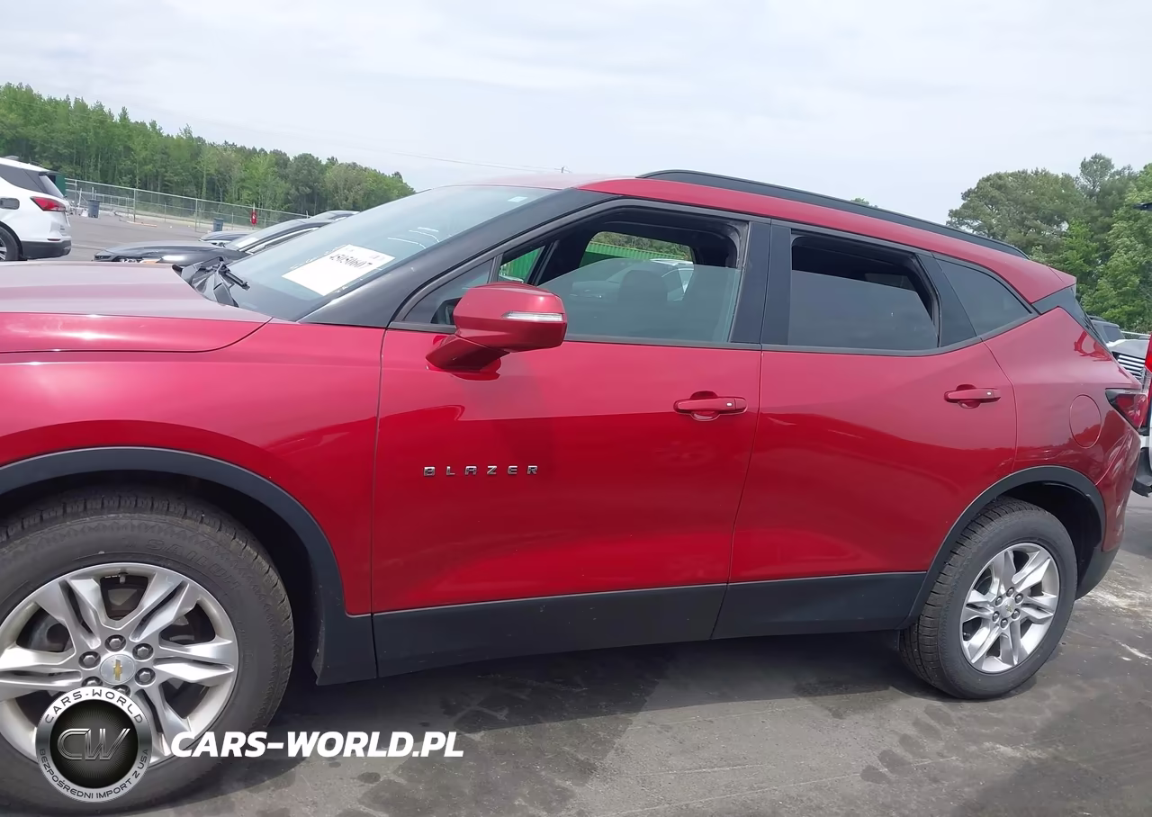 2019 Chevrolet Blazer VIN:3GNKBGRS3KS670970 - 14