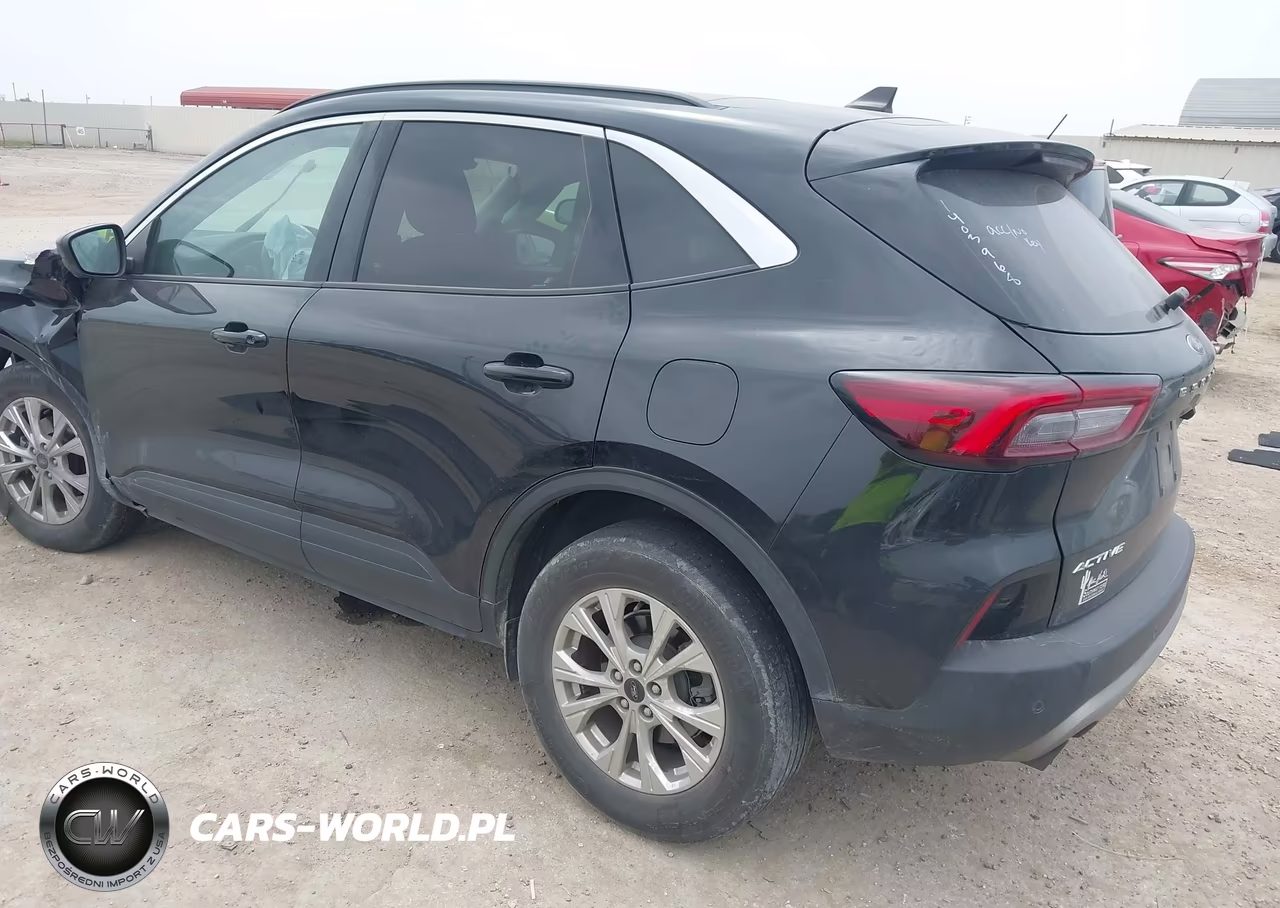 2023 Ford Escape Active VIN:1FMCU0GNXPUA97273 - 3