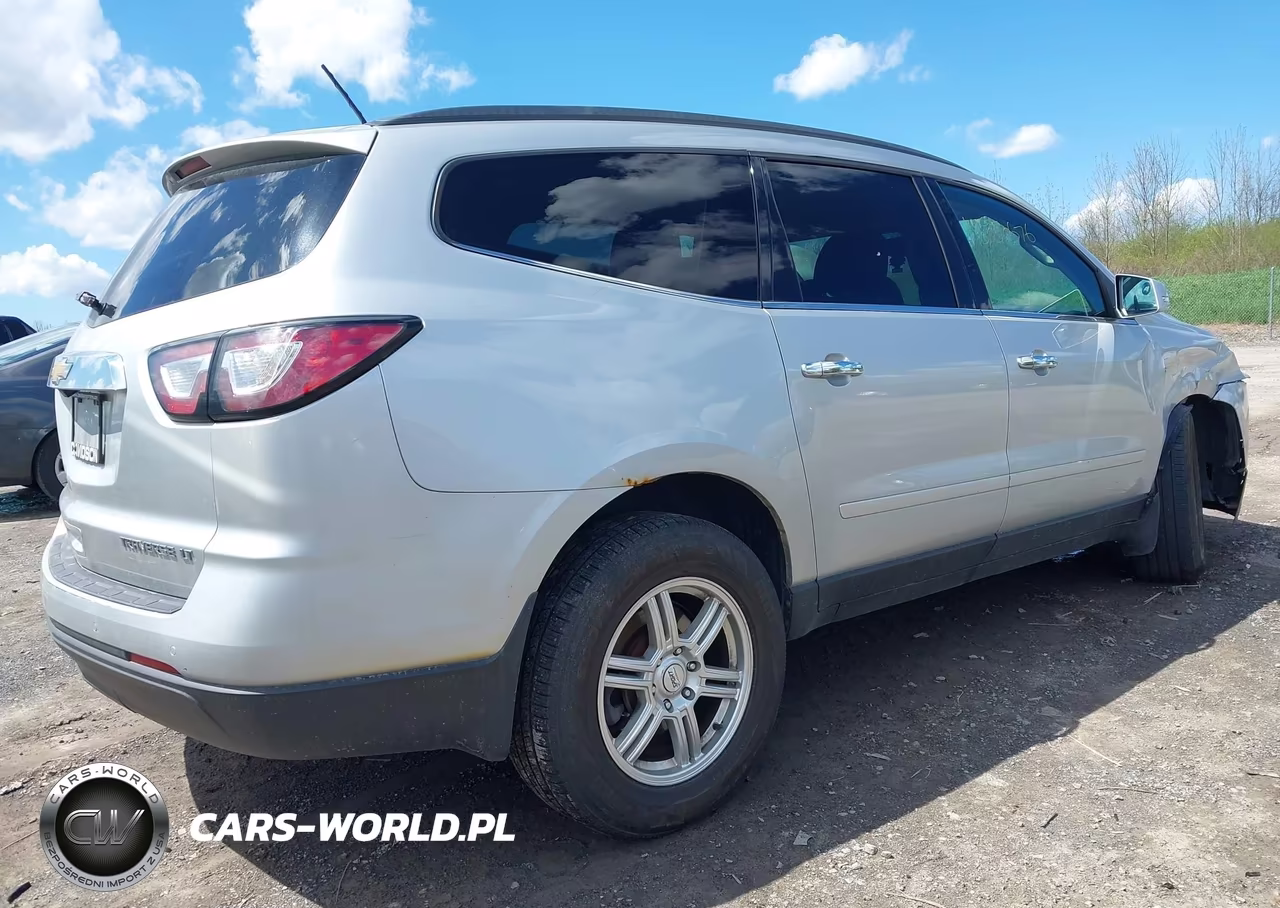 2014 Chevrolet Traverse 2Lt VIN:1GNKVHKD0EJ377302 - 4