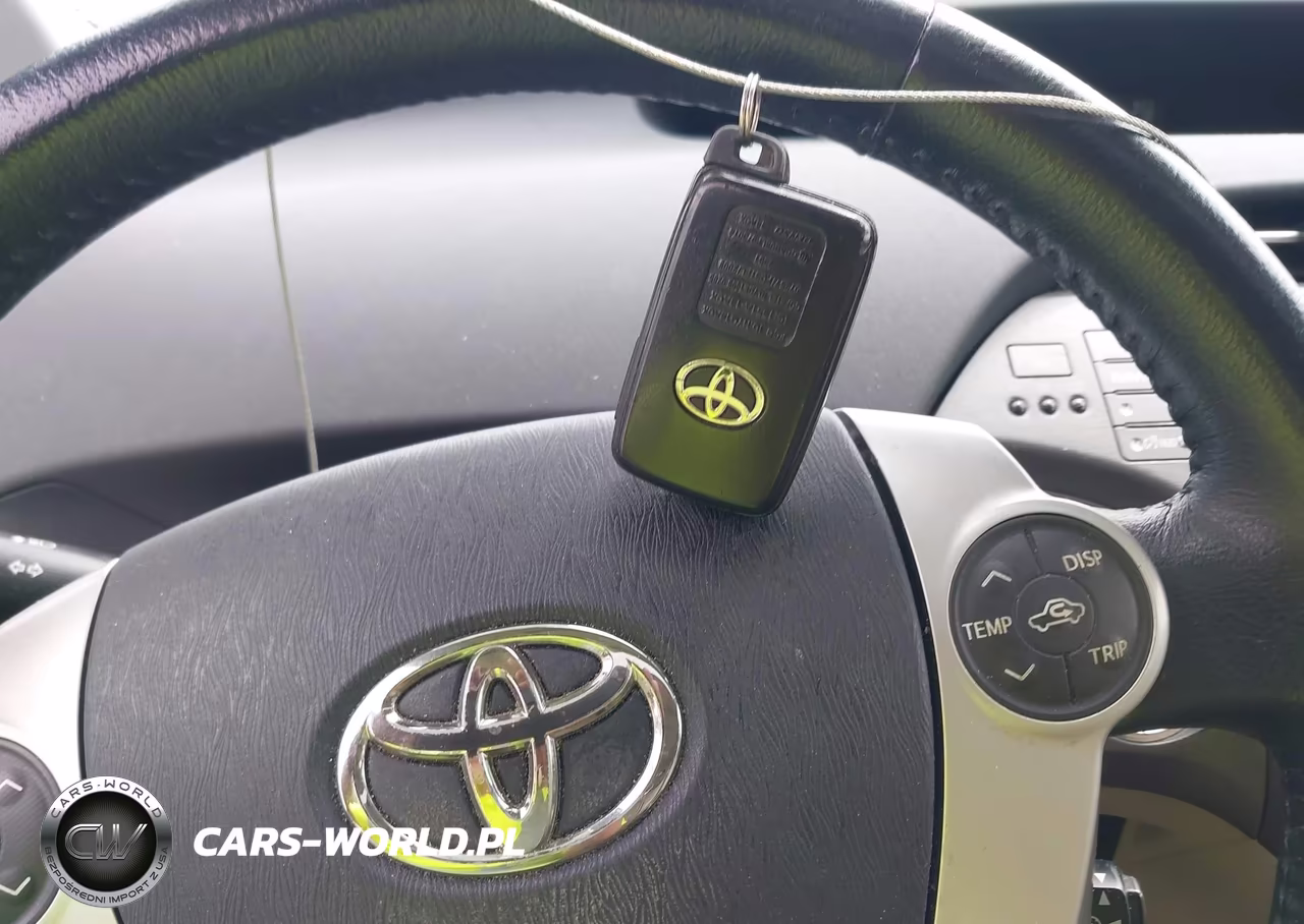 2013 Toyota Prius VIN:JTDKN3DU3D1629275 - 11