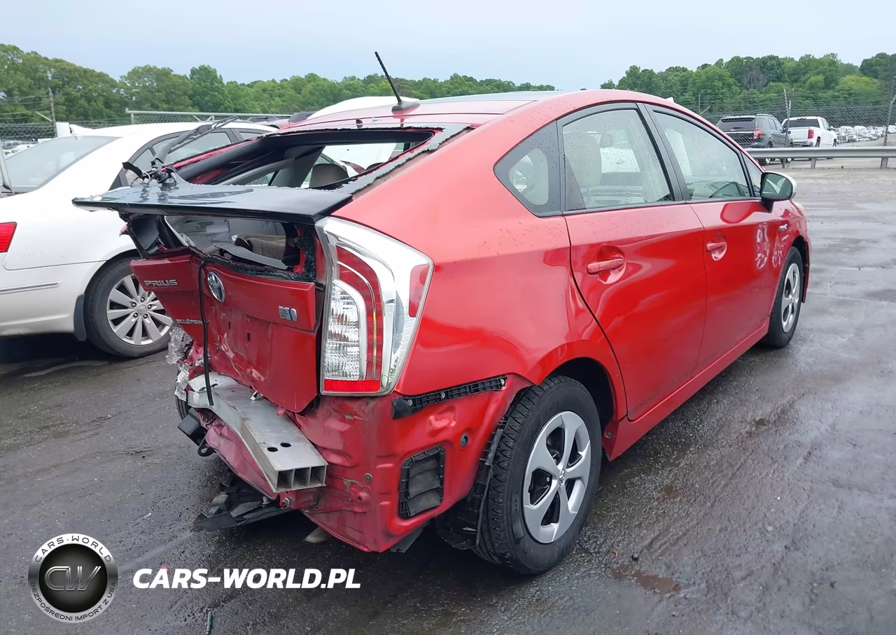 2013 Toyota Prius VIN:JTDKN3DU3D1629275 - 4