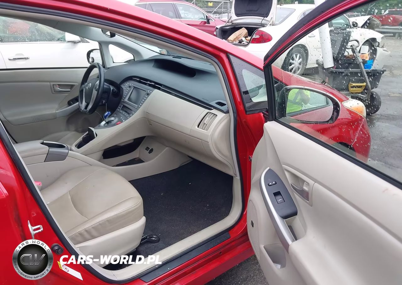 2013 Toyota Prius VIN:JTDKN3DU3D1629275 - 5
