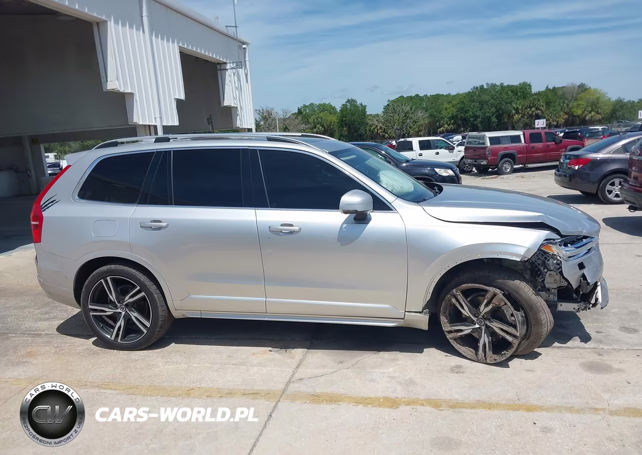 2016 Volvo Xc90 T6 Momentum VIN:YV4A22PK8G1070753 - 13