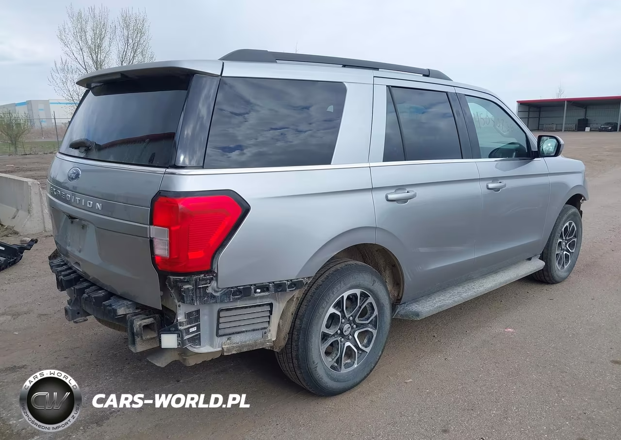 2024 Ford Expedition Xlt VIN:1FMJU1J84REA58014 - 4