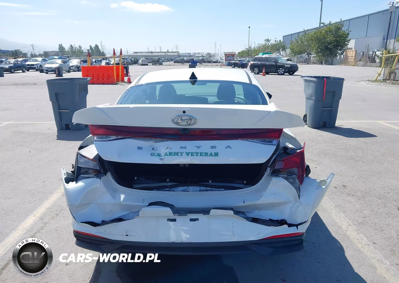 2022 Hyundai Elantra Sel VIN:5NPLM4AG9NH065671 - 16