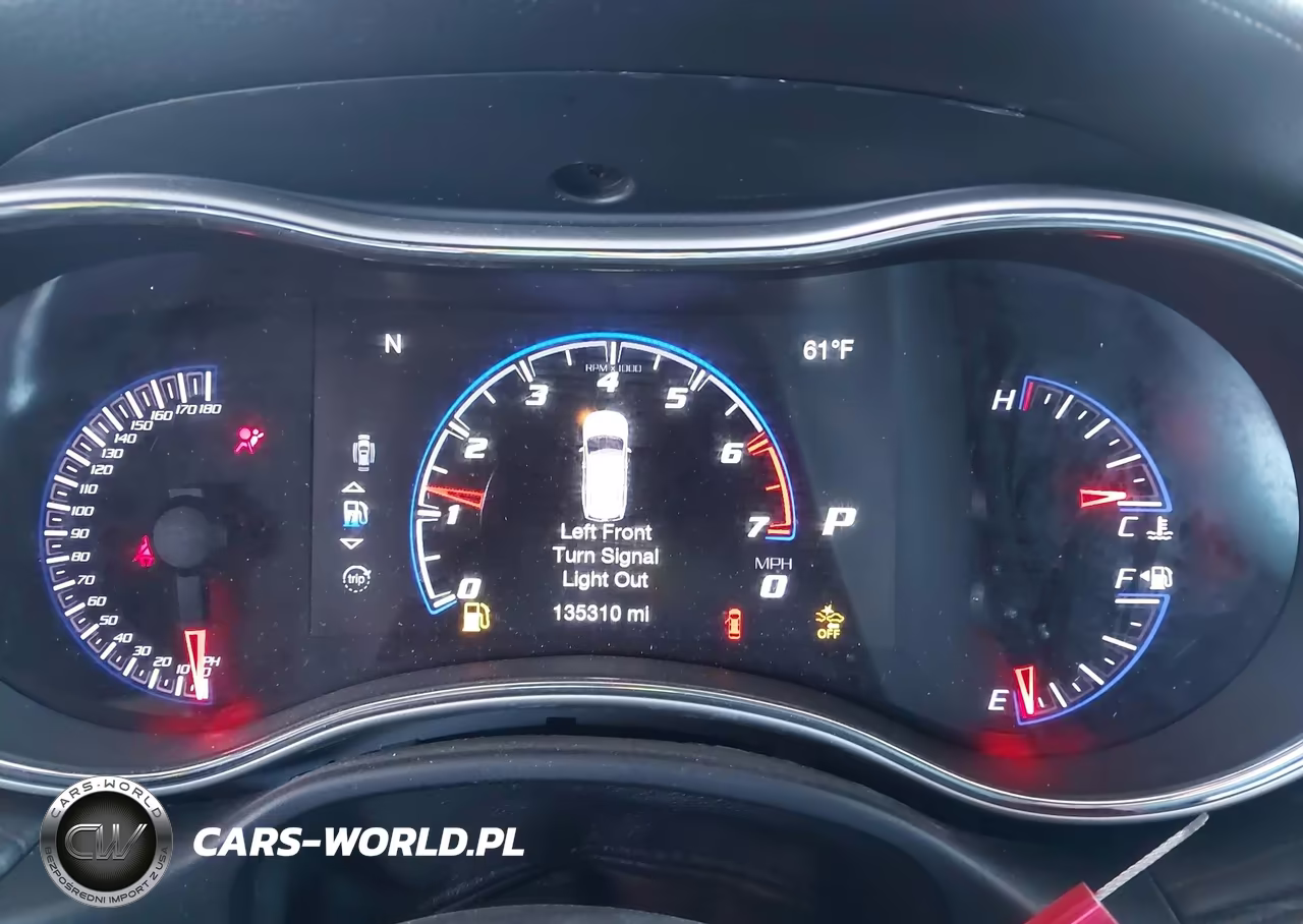 2016 Jeep Grand Cherokee Srt VIN:1C4RJFDJ8GC423914 - 7
