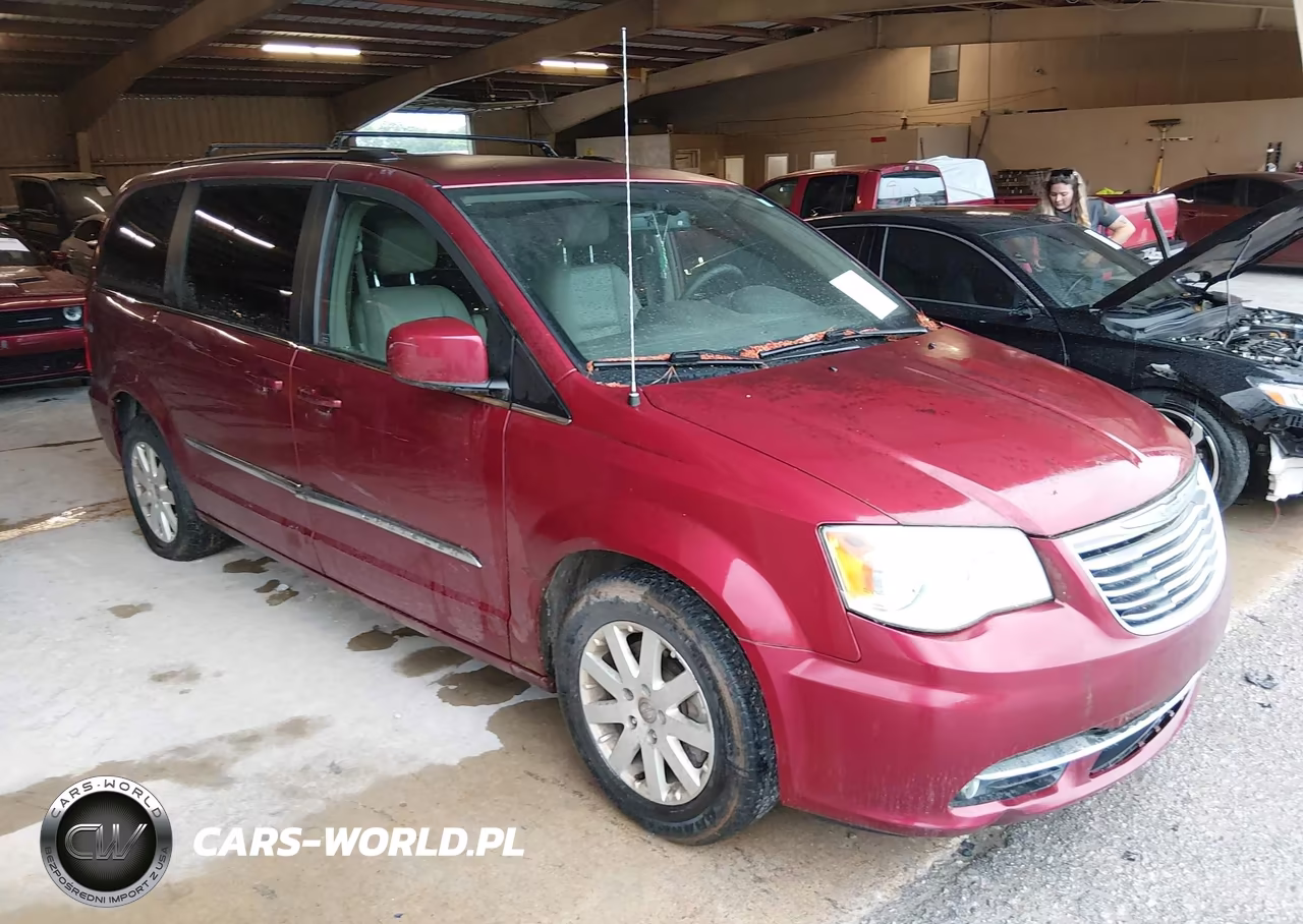 2015 Chrysler Town & Country Touring