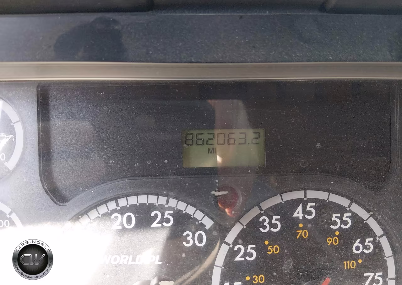 2014 Freightliner Cascadia 113 VIN:3AKJGHDV0ESFY1266 - 5