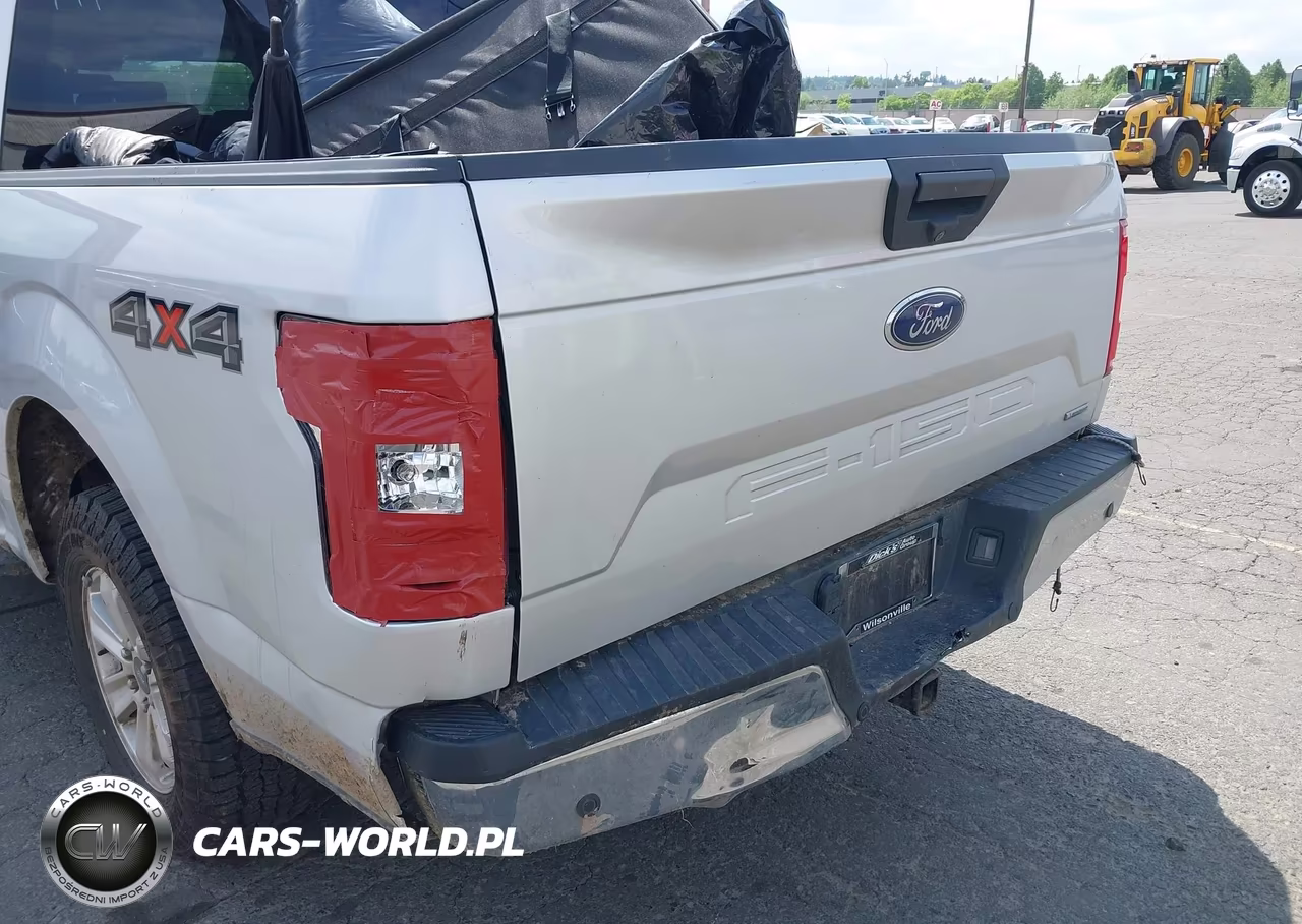 2018 Ford F-150 Xlt VIN:1FTEW1EP2JKF23381 - 12