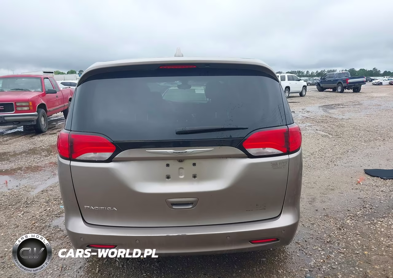 2017 Chrysler Pacifica Lx VIN:2C4RC1CG7HR622027 - 16