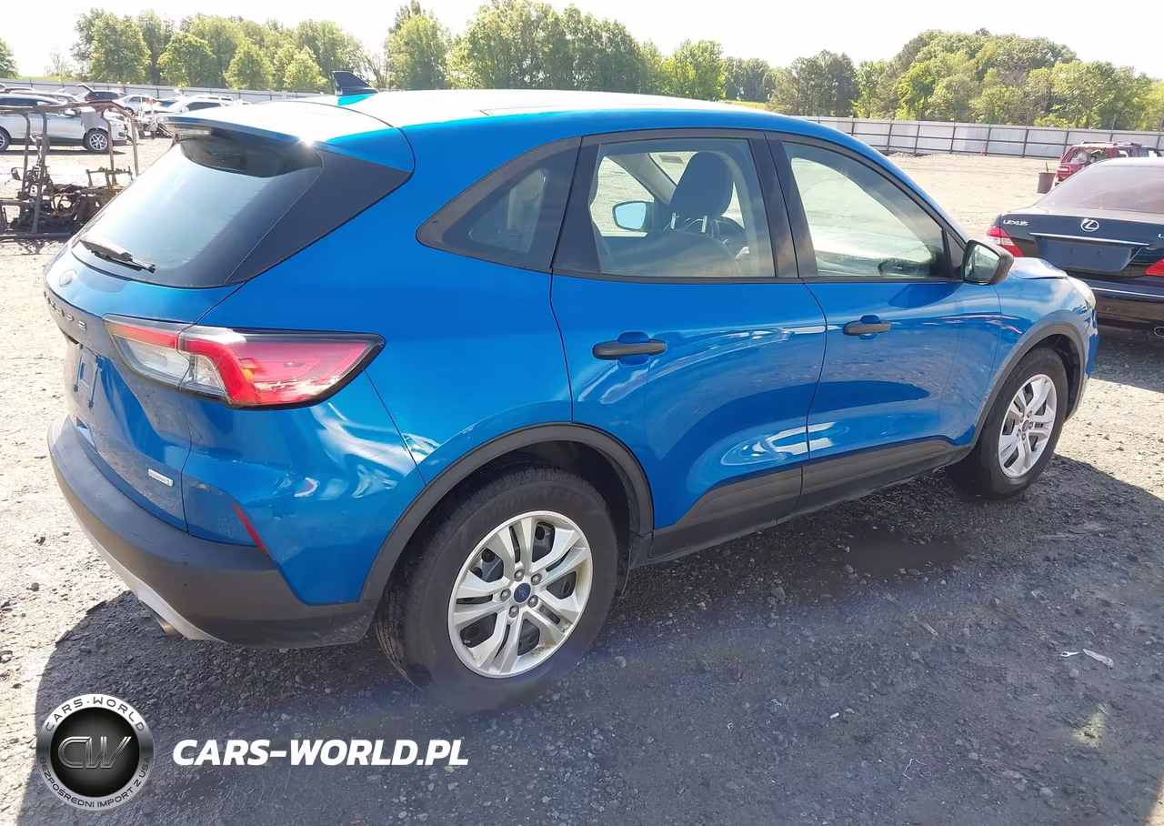 2020 Ford Escape S VIN:1FMCU0F68LUA24942 - 4