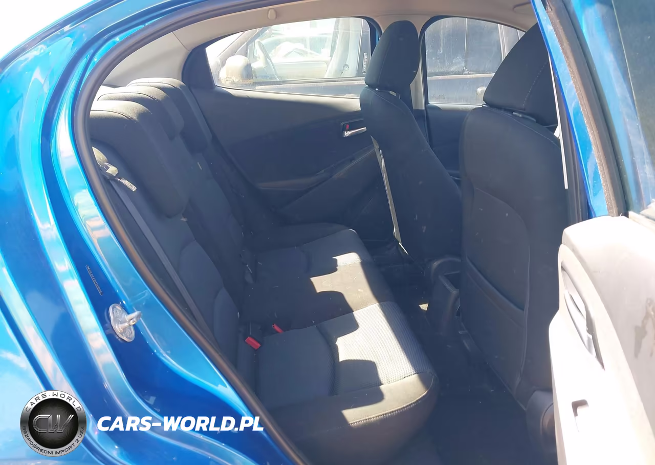 2016 Scion Ia VIN:3MYDLBZV1GY120538 - 8