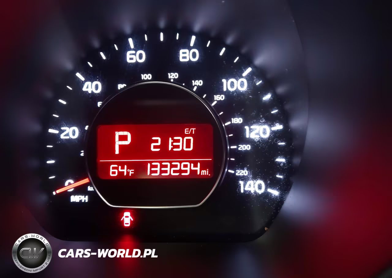 2016 Kia Soul VIN:KNDJN2A20G7361215 - 16