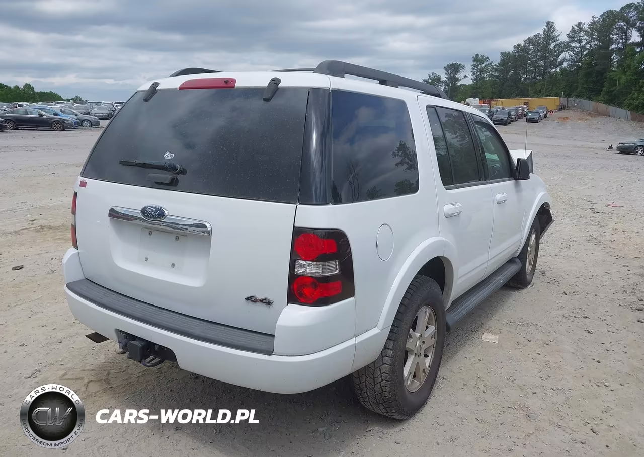 2009 Ford Explorer Xlt VIN:1FMEU73809UA13997 - 4