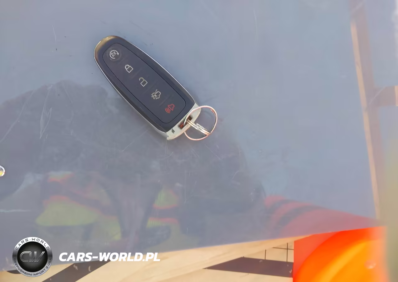 2019 Ford Escape Se VIN:1FMCU0GD2KUA42493 - 11