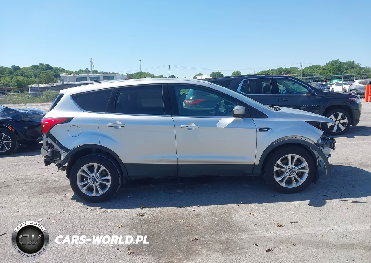 2019 Ford Escape Se VIN:1FMCU0GD2KUA42493 - 14