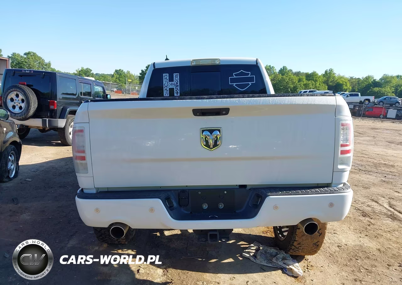 2016 Ram 1500 Big Horn VIN:1C6RR7GT3GS111301 - 16