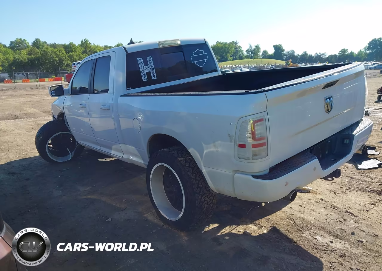 2016 Ram 1500 Big Horn VIN:1C6RR7GT3GS111301 - 3