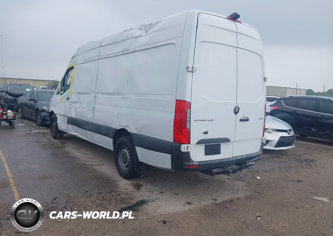 2022 Mercedes-Benz Sprinter 2500 High Roof I4 VIN:W1Y40CHY5NT101730 - 3