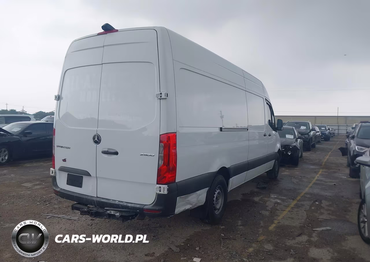 2022 Mercedes-Benz Sprinter 2500 High Roof I4 VIN:W1Y40CHY5NT101730 - 4