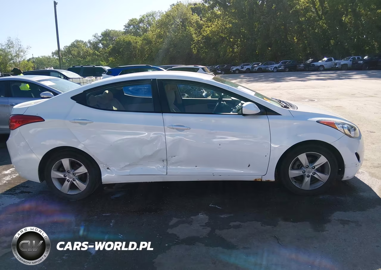 2012 Hyundai Elantra Gls VIN:5NPDH4AE7CH110580 - 13