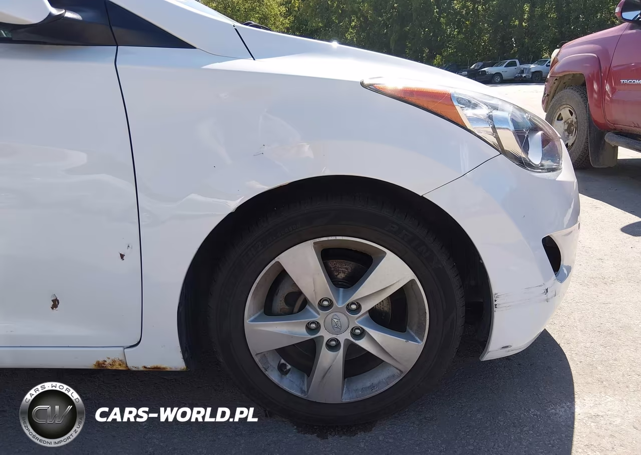 2012 Hyundai Elantra Gls VIN:5NPDH4AE7CH110580 - 18