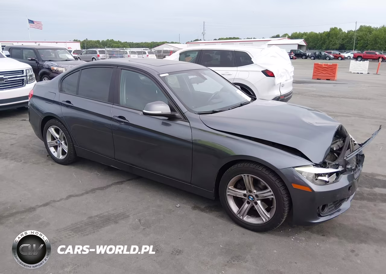 2013 BMW 328I – zdjęcie 1 z 16