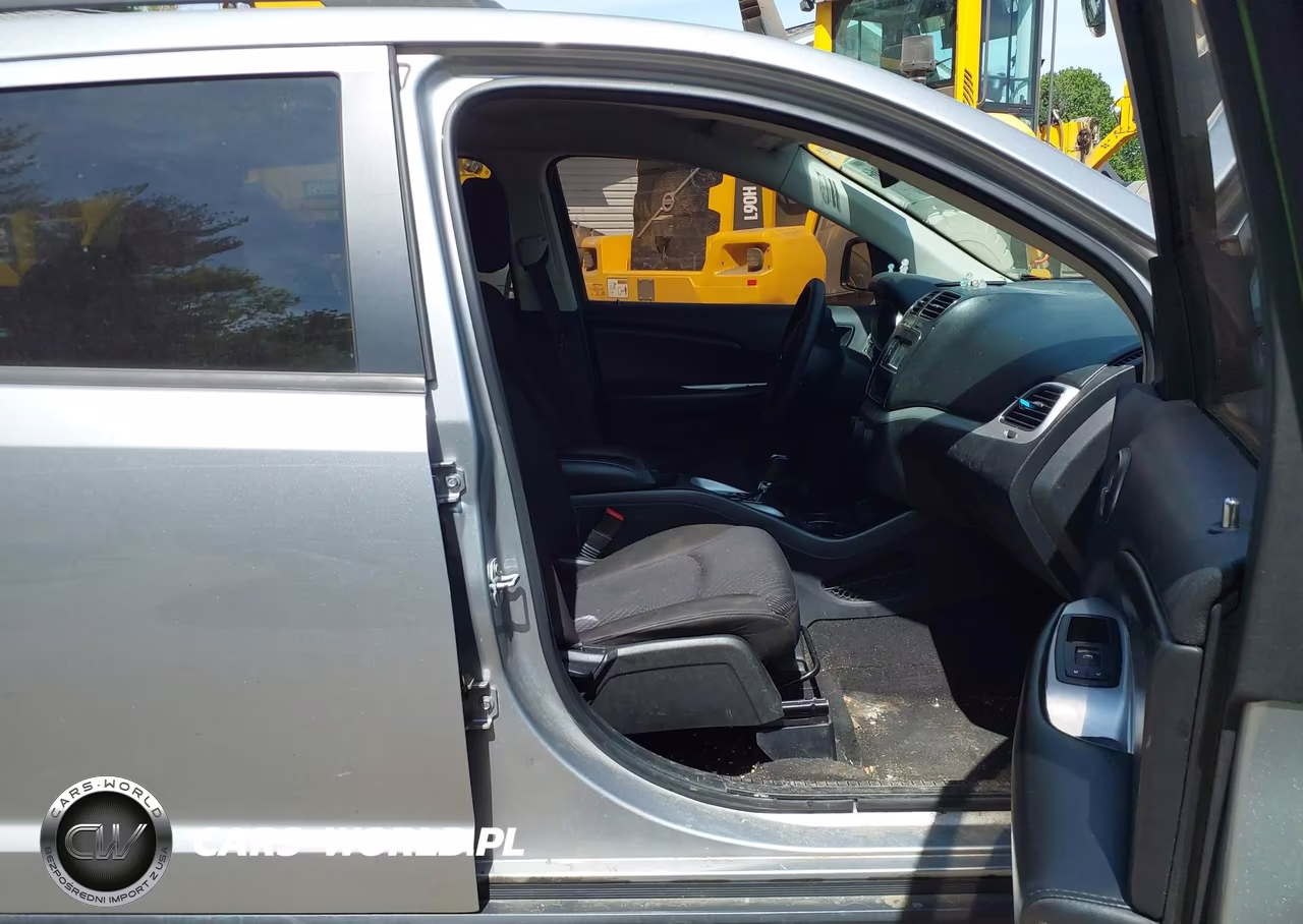 2019 Dodge Journey Se Value Package VIN:3C4PDCAB3KT865619 - 5