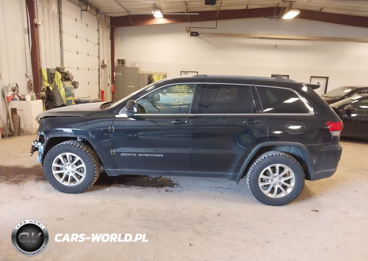 2021 Jeep Grand Cherokee Laredo E 4X4 VIN:1C4RJFAG6MC524244 - 14
