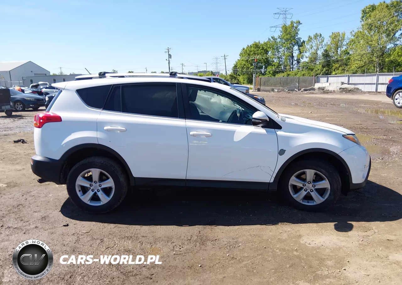 2013 Toyota Rav4 Xle VIN:2T3WFREV8DW021407 - 12