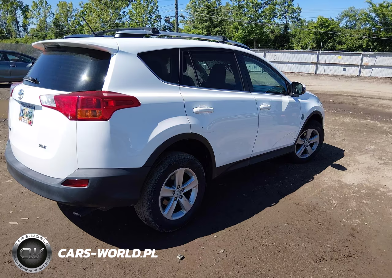 2013 Toyota Rav4 Xle VIN:2T3WFREV8DW021407 - 4