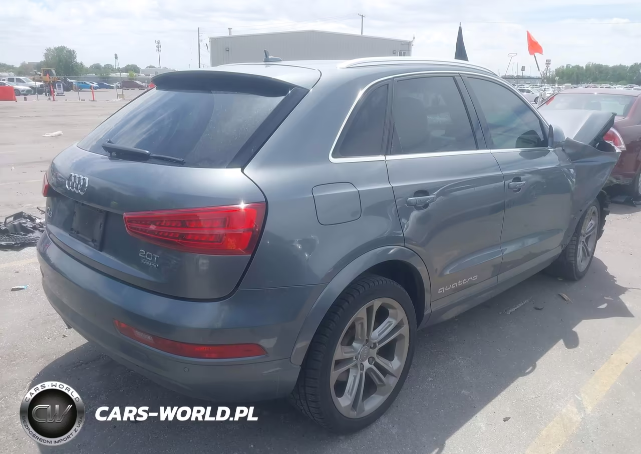 2016 Audi Q3 2.0T Premium Plus VIN:WA1EFCFS9GR008032 - 4