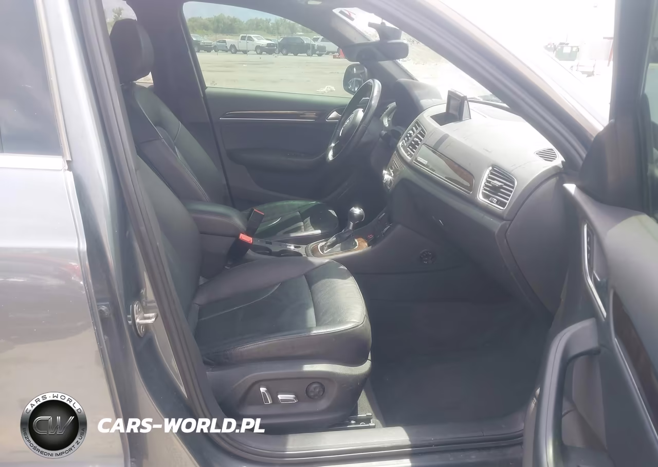 2016 Audi Q3 2.0T Premium Plus VIN:WA1EFCFS9GR008032 - 5